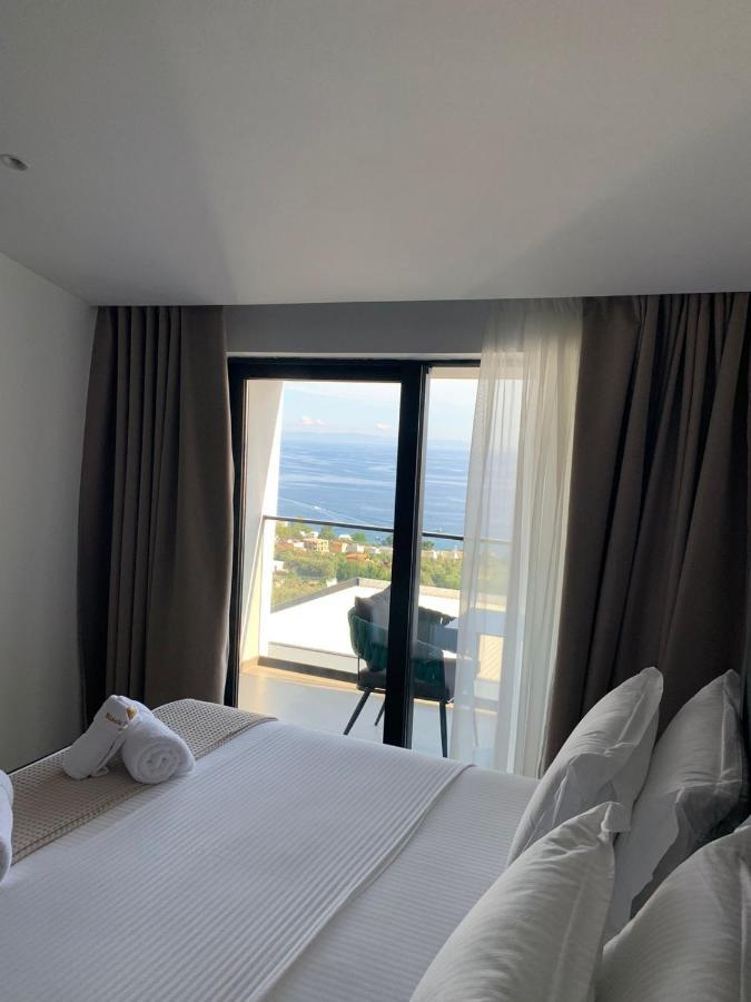 Black Diamond Hotel ديرمي المظهر الخارجي الصورة