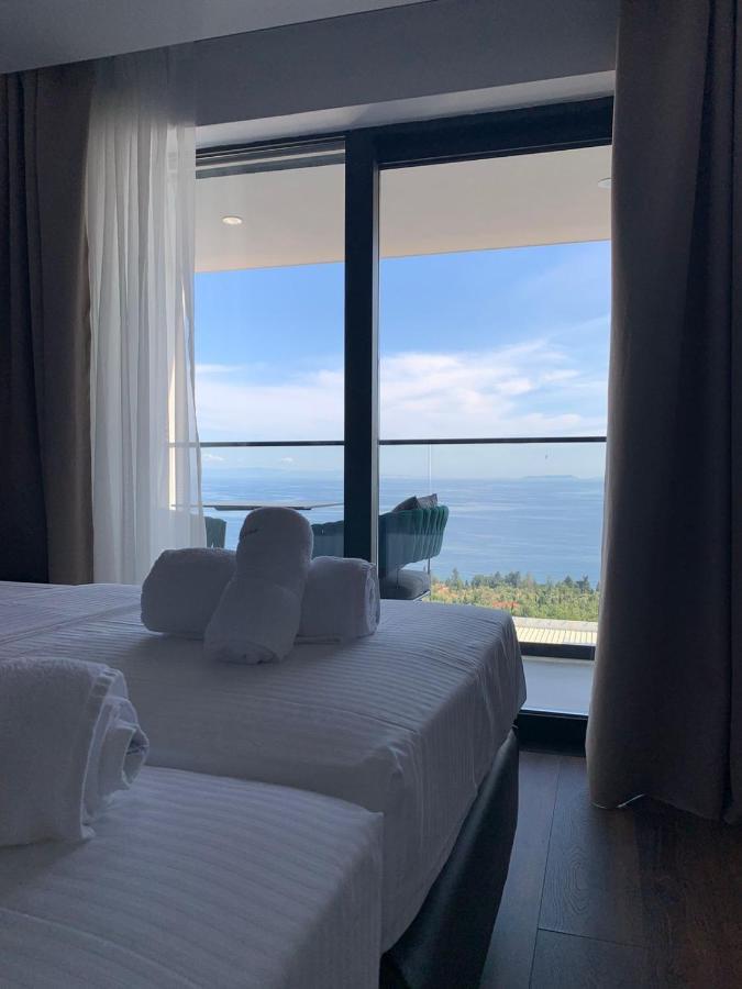 Black Diamond Hotel ديرمي المظهر الخارجي الصورة