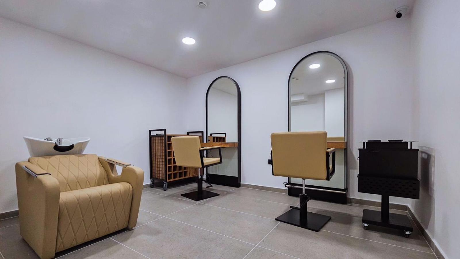Black Diamond Hotel ديرمي المظهر الخارجي الصورة